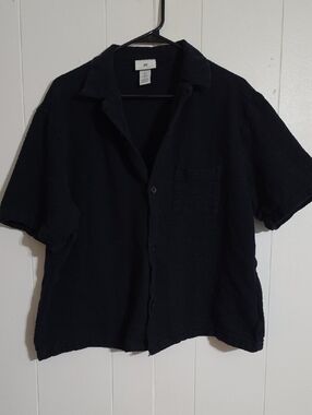H&M Black Short-Sleeve Casual Button-Down Shirt